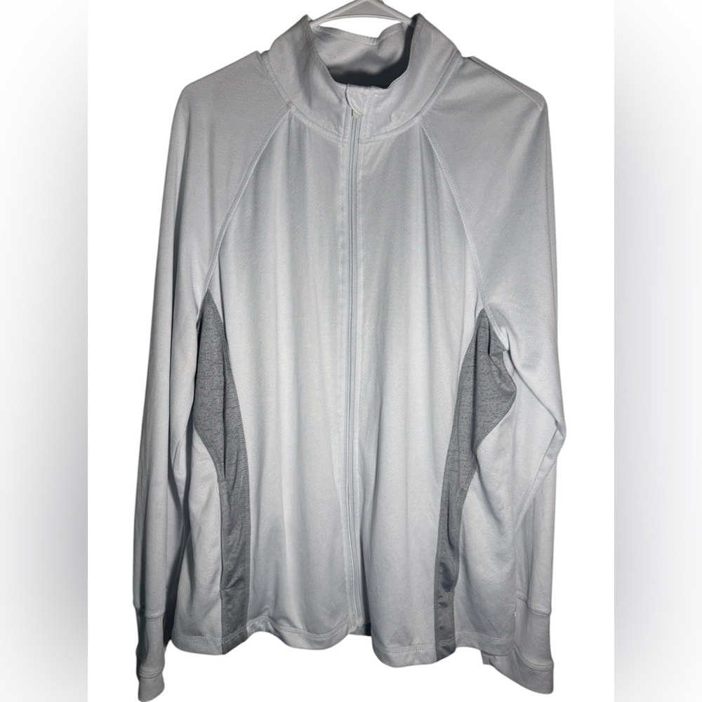 Danskin Gray Lightweight Jacket with High Collar and Sporty Style